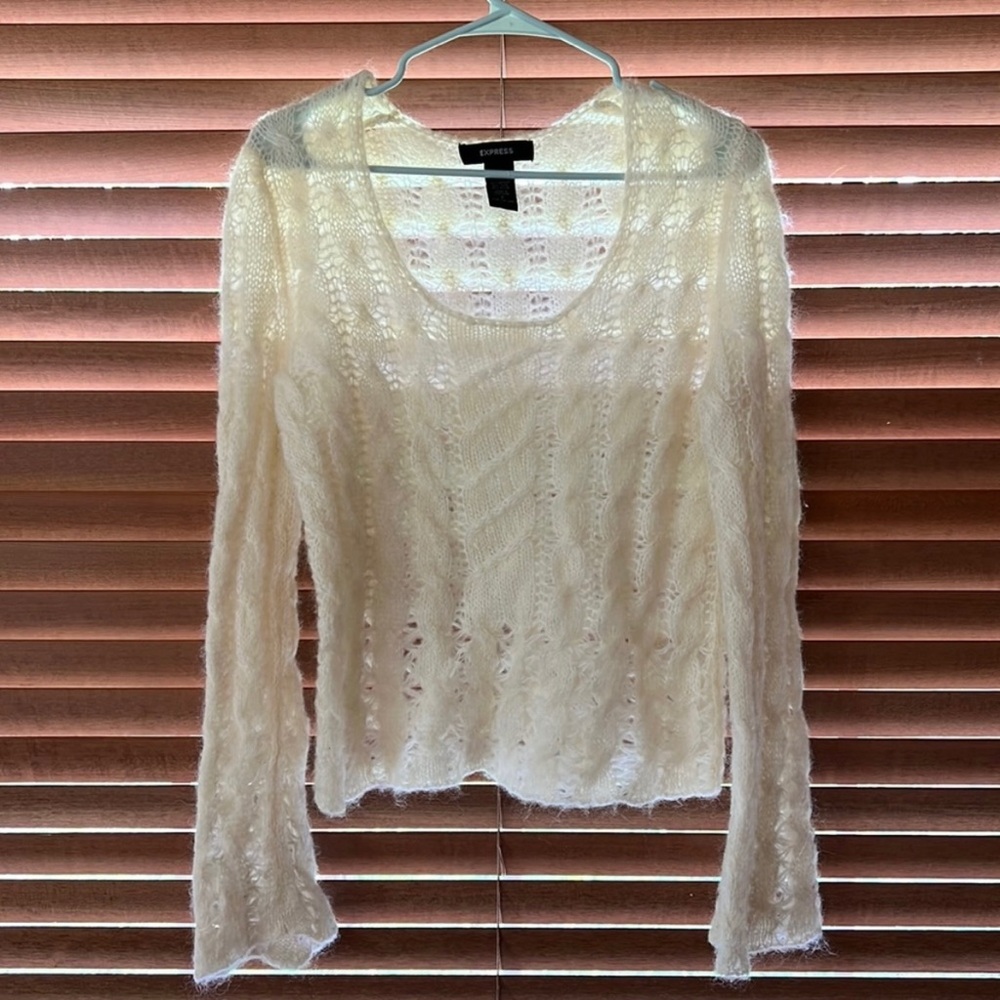 EXPRESS Cream Mohair Wool blend Knit Sweater Excellent condition